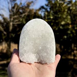 Géode de Druse d'Agate Blanche de Haute Qualité, Grappe de Cristaux d'Améthyste Naturelle pour la Décoration - Product Image 4