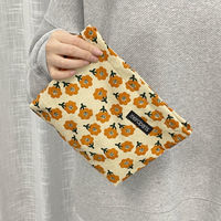 Tas Kosmetik Bordir Jacquard Motif Bunga dengan Ritsleting, Kantong Makeup Kain, Organizer Perlengkapan Mandi untuk Perjalanan dengan Pilihan Hadiah OEM