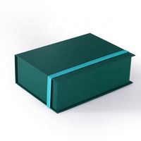 Coffrets cadeaux pliables bon marché vert foncé 50 pièces, boîte d'emballage en papier magnétique personnalisé avec ficelle élastique