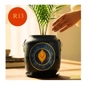 Conteneur décoratif élégant pour plantes |   Pot de fleurs artisanal pour la décoration intérieure et extérieure, jardin, patio et salon - Product Image 4