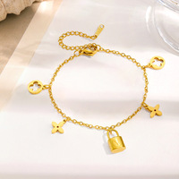 Chaîne de Clavicule Trèfle à Quatre Feuilles Haut de Gamme Luxe Léger Nouveauté 2026 - Bijoux en Acier Inoxydable Style Mori Inaltérable
