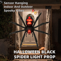 Nouvelle décoration d'Halloween : araignées noires suspendues à visage de bébé, lumineuses, sonores et à capteur, fonctionnant avec piles AAA