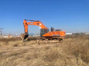 Excavadora DOOSAN de segunda mano, modelo de excavadora fiable 520 de Doosan, similar a DX530 - Product Image 3