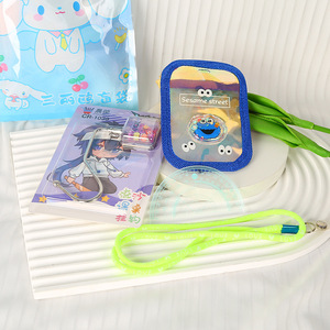 Sac surprise My Melody, jouet en plastique pour enfants de 5 à 14 ans, cadeau unisexe avec emballage d'origine - Product Image 3