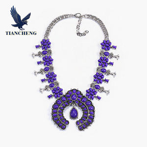 फैशनेबल बोहेमियन लाल आकार कछुआ फूल पेलेंट मिश्र धातु हार - Product Image 3