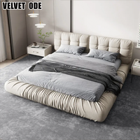 Nouvelle Arrivée Lit King Size Rembourré Tête de Lit Douce comme un Nuage Design Ergonomique pour Suite de Chambre Principale de Villa