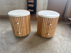 Disen Table d'appoint de chambre à coucher moderne et élégante Table de chevet ronde Table d'extrémité supérieure en bois massif avec cadre en bois massif - Product Image 2