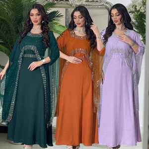 رداء نسائي عربي في دبي ، ثوب عشاء - Product Image 1