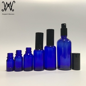 50 मिलीलीटर कोबाल्ट ब्लू ग्लास आवश्यक तेल बोतल सोने के स्प्रे पंप डिस्पेंसर - Product Image 6
