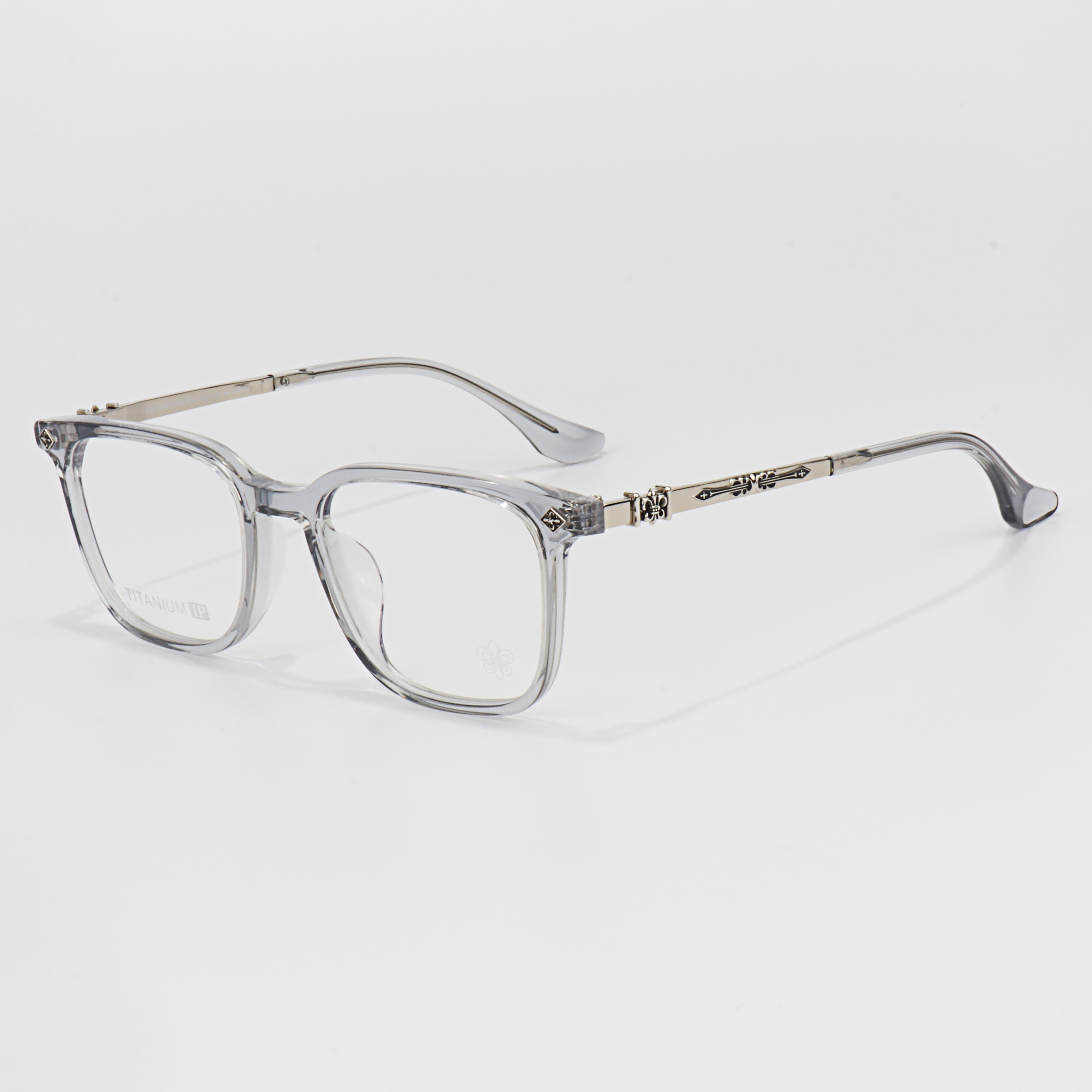 Grigio trasparente