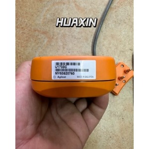 Analyseur LCR Keysight Agilent U1733C d'occasion # - Product Image 3