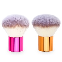 Brosse de nettoyage Kabuki avec poils synthétiques véganes denses, brosse douce pour éliminer la poussière, pour le nettoyage des tables de maquillage