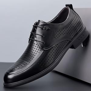 Chaussures d'été pour hommes en cuir pleine fleur, à lacets, antidérapantes, légères, formelles, à bout pointu, ajourées, respirantes, haut de gamme, décontractées - Product Image 1