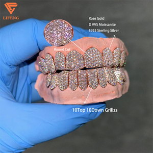 Grillz Personalizzati con Incisione Profonda in Moissanite VVS e Design a Nido d'Ape, Grillz Ghiacciati con Denti a Zanna in Oro Bianco e Diamanti, Gioielleria di Lusso - Product Image 3