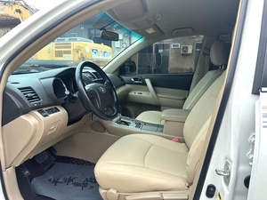 Auto Usado 2012, 3.5l Automático, Asientos de Cuero, Llantas R17, Portaequipajes Metálico, Tracción en las Cuatro Ruedas, 7 Plazas, Año del Modelo 2012 - Product Image 5