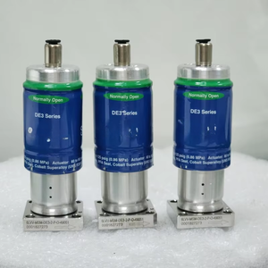 6LVV-MSM-DE3-<span class=keywords><strong>2</strong></span>-<span class=keywords><strong>P</strong></span>-C-49051 新品オリジナル、倉庫在庫あり、産業オートメーションPLCプログラミングコントローラー3個セット - Product Image 1