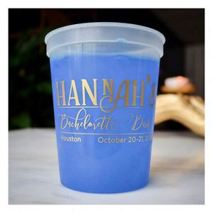 Gobelets personnalisés à changement de couleur pour enterrement de vie de jeune fille 12oz 16oz 20oz 22oz, verres à shot personnalisés, petits gobelets en plastique pour stade - Product Image 1