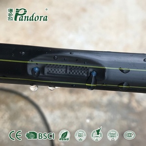 Pandora China fabbrica OEM plastica di <span class=keywords><strong>irrigazione</strong></span> <span class=keywords><strong>a</strong></span> <span class=keywords><strong>goccia</strong></span> sistema di tubo con 16mm di diametro e 1,38l/H portata <span class=keywords><strong>per</strong></span> aziende agricole e giardini - Product Image 4
