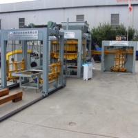 Machine à briques en ciment hydraulique QT4-15 pour la fabrication de pavés