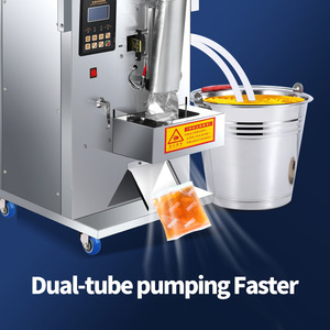 Machine de remplissage et d'emballage semi-automatique commerciale pour liquides (eau, sauce soja, assaisonnement, huile alimentaire, boissons) en sachets à scellage arrière - Product Image 5