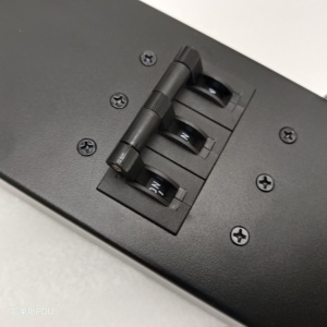 <span class=keywords><strong>KLS</strong></span> PDU Industrial de Alta Calidad 63A de Alta Potencia Trifásico 42U Estándar para Montaje en Rack con 13 Tomas y Entrada de Disyuntor - Product Image 6