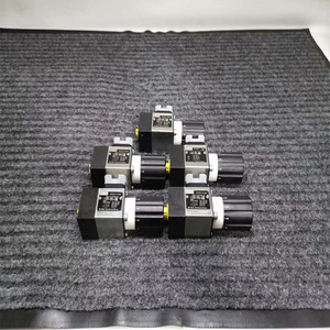 รีเลย์แรงดันเร็กซ์รอธ HED8 OH-20/200K14 350 บาร์ สวิตช์วาล์วลมแบบ SPDT - Product Image 5