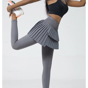 OEM Mujeres de cintura alta de doble capa Falda plisada Leggings Gimnasio Fitness Correr Yoga Skort Deportes Golf Tenis Faldas <span class=keywords><strong>2</strong></span> <span class=keywords><strong>en</strong></span> <span class=keywords><strong>1</strong></span> Falda Pantalones - Product Image 4