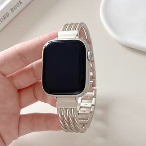 Nuovo Cinturino Regolabile in Acciaio Inossidabile 38/44/49mm Compatibile con <span class=keywords><strong>Apple</strong></span> <span class=keywords><strong>Watch</strong></span> Serie 10/9/8 <span class=keywords><strong>SE</strong></span> Traspirante Personalizzabile OEM - Product Image 2