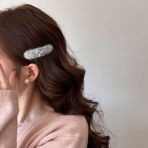 กิ๊บติดผมรูปโบว์ประดับเพชรระยิบระยับ ผ้าพลัฌ โลหะผสม สำหรับผู้หญิง ติดผมด้านข้าง - Product Image 2