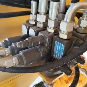 TA939 3 tons 1.8 m3 petit chargeur sur roues chargeur frontal avec nouveau moteur diesel - Product Image 6