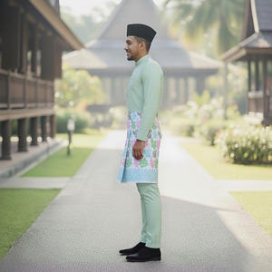 Melayu sipo Malaysia lễ hội bạc hà màu xanh lá cây Mandarin cổ áo kurta với tạp dề đầy màu sắc, đen songkok & lu-sh xanh sân đường dẫn. - Product Image 2