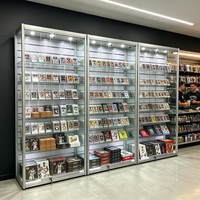 Vitrine de collection en verre transparent personnalisable Mingtang pour figurines d'action avec éclairage LED et serrure