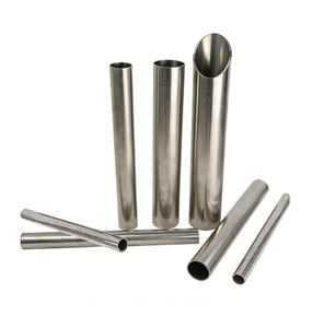 Tuyau carré sans soudure en acier inoxydable 304/316 à paroi épaisse, finition de surface 2B, norme GB, série 300, industriel - Product Image 1