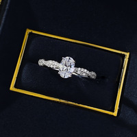 Anneaux de mariage en corde torsadée en zircone cubique de forme ovale en argent sterling 925 plaqué rhodium
