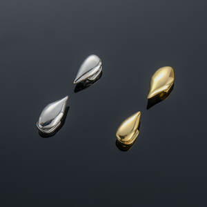 Grilles dentaires Hip Hop, crocs <span class=keywords><strong>de</strong></span> <span class=keywords><strong>vampire</strong></span>, Halloween, drôle, plaqué or véritable, petites grilles dentaires en forme <span class=keywords><strong>de</strong></span> crocs <span class=keywords><strong>de</strong></span> tigre, pour homme et <span class=keywords><strong>femme</strong></span>, appareil dentaire pour une seule <span class=keywords><strong>dent</strong></span> - Product Image 4