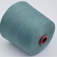 Fil de polyester pur filé à l'anneau, teint en cylindre, pour sous-vêtements, chaussettes, pulls, tissage, tricotage haute OE, couture
