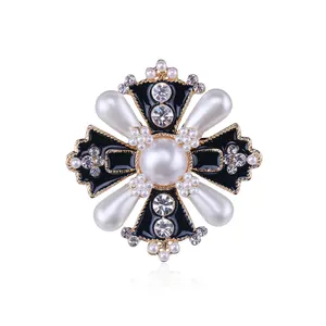 New Arrival Simulated Pearl Vintage Style Cross Brooches for Women Fashion Dress Coat Accessories Jewelry