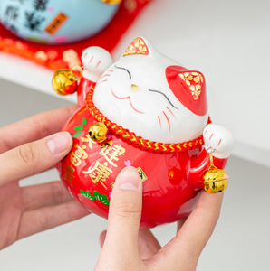 Figurine japonaise en porcelaine de 4,5 pouces prête à être expédiée, cadeau <span class=keywords><strong>Maneki</strong></span> <span class=keywords><strong>Neko</strong></span> <span class=keywords><strong>noir</strong></span> et rouge, <span class=keywords><strong>chat</strong></span> porte-bonheur en céramique - Product Image 2