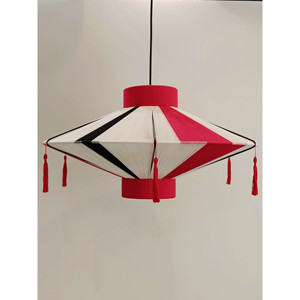 Lanterna con ciondolo Tokyo Love, ciondolo fatto a mano in filo-ombra di AbajurHandmade. - Product Image 6