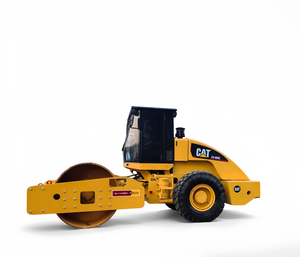 Compacteur vibrant d'occasion CAT CS683E à tambour unique pour la construction routière - Product Image 1