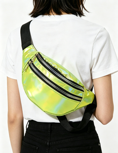 Sac banane réfléchissant personnalisé avec logo, multi-poches, réfléchissant laser, sac de course tendance à porter en bandoulière - Product Image 1