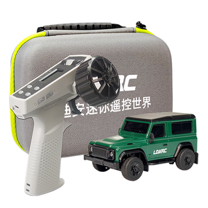 Coche RC de Metal R01 1:64, 10 Canales, Alcance de 30m, Eléctrico, Control Remoto 2.4G, Mini Todoterreno, Listo para Usar - Product Image 1