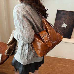 Sac fourre-tout rétro femmes grande capacité décontracté simple épaule bandoulière Triple usage sac mode épaule sacs à dos - Product Image 1