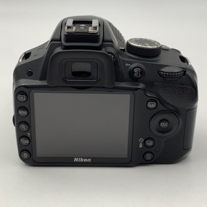 Appareil photo reflex numérique <span class=keywords><strong>Nikon</strong></span> <span class=keywords><strong>D3200</strong></span> d'occasion en gros avec objectif VR 18-105mm, capteur CMOS 24,2MP, vidéo 1080p, Grade A+, reconditionné pour la revente en voyage - Product Image 3
