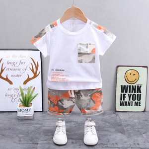 Conjunto de Camisa y Pantalones Cortos de Camuflaje para Niños de Dos Años, Ropa de Verano para Bebés - Product Image 1