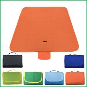 Coperta da Picnic portatile a doppio strato impermeabile e a prova di sabbia per spiaggia all'aperto e campeggio sull'erba - Product Image 2