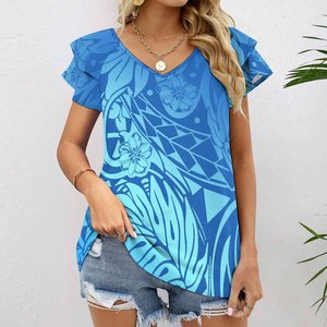 Abbigliamento Personalizzato per Donne, Top in Policotone Polinesiano, Elegante Camicetta con Stampa Floreale di Ibisco, <span class=keywords><strong>T</strong></span>-<span class=keywords><strong>Shirt</strong></span> Casual Samoana per Donne - Product Image 4