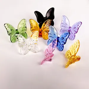 Hot Selling Multi Color Kristal Ambachten Luxe Crystal Baccara Vlinder Ornamenten Voor Bruiloft Souvenir
