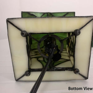 Vogelhuis Tiffany Tafellamp van Gebrandschilderd Glas Decoratie Slaapkamer Zonnebloemlamp Kinderkamer Kinderkamer Tiffany Bureaulantaarn - Product Image 5