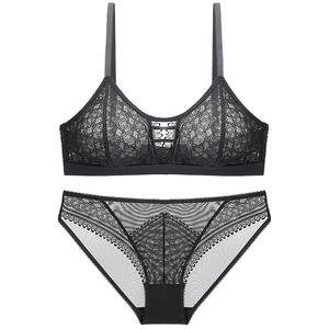 Conjunto de Lencería Sexy con Copa Triangular Delgada para Mujer - Product Image 4